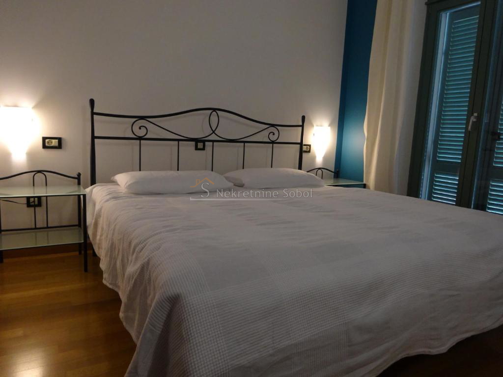 Locaux commerciaux À vendre - PRIMORSKO-GORANSKA MALI LOŠINJ