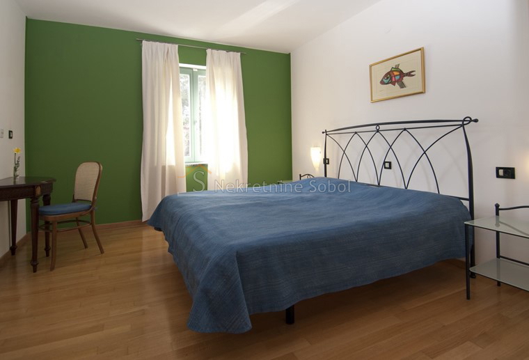 Locaux commerciaux À vendre - PRIMORSKO-GORANSKA MALI LOŠINJ