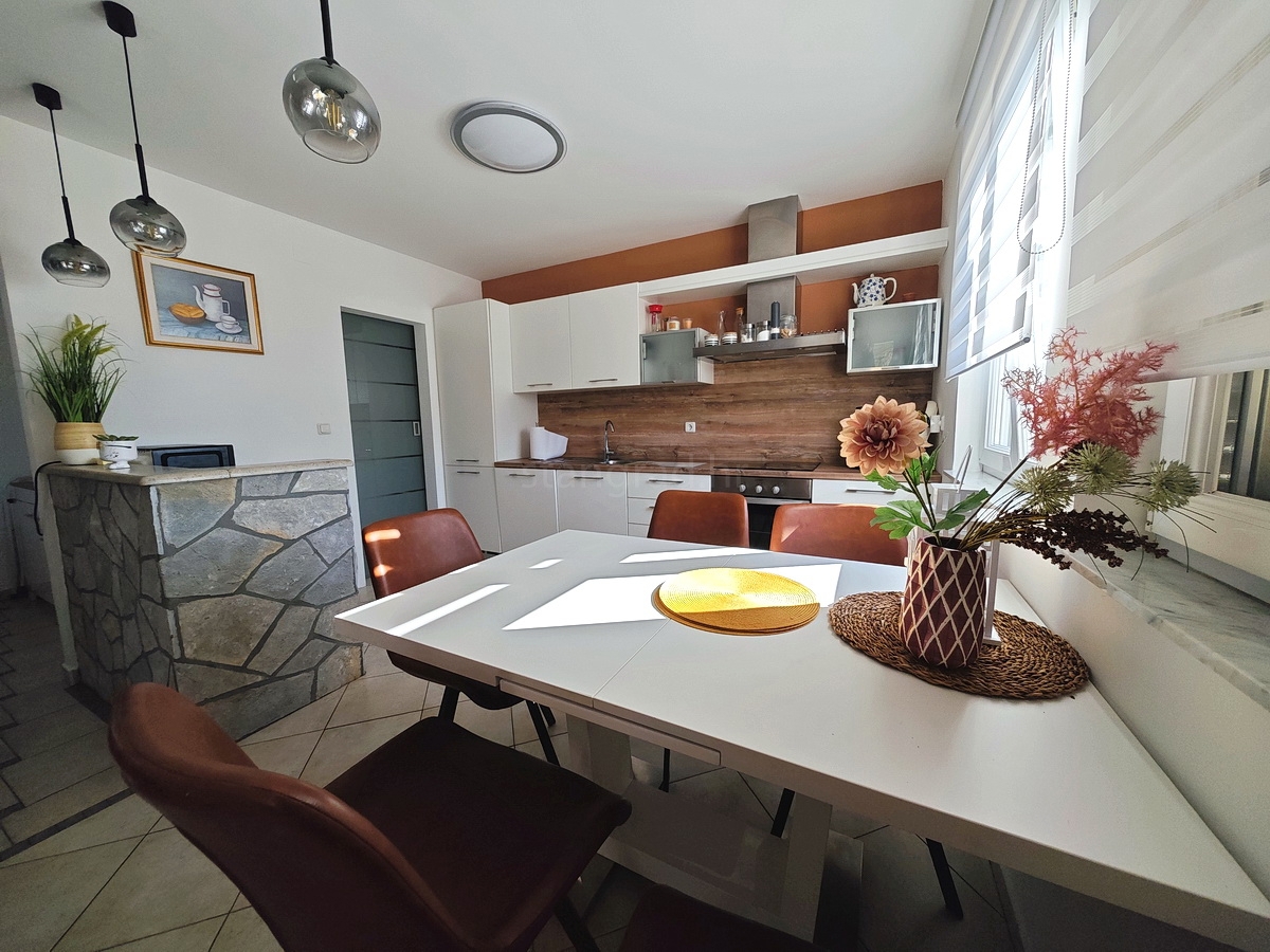 Apartment Zu verkaufen - PRIMORSKO-GORANSKA KRK