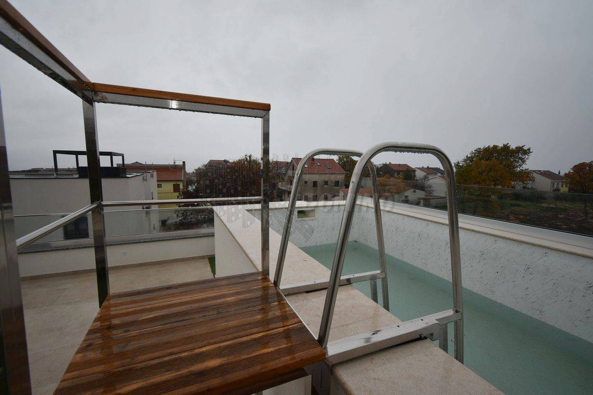 Apartment Zu verkaufen - PRIMORSKO-GORANSKA KRK