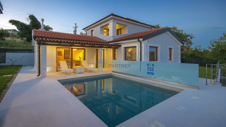 Kuća na prodaju 203 m² – Brtonigla