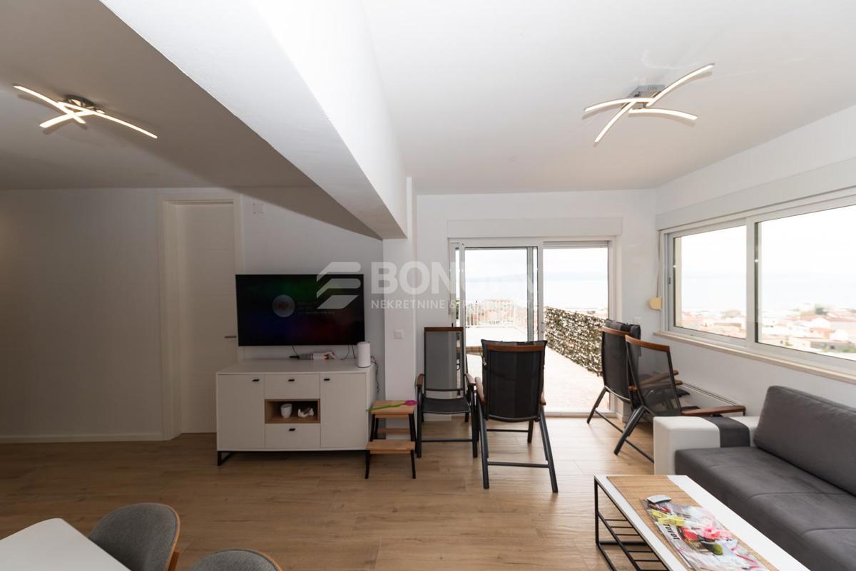 Apartment Zu verkaufen - SPLITSKO-DALMATINSKA BAŠKA VODA