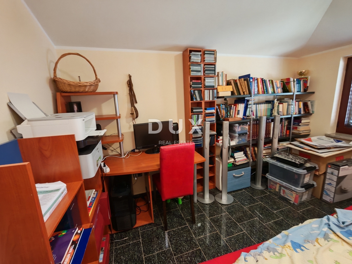 Haus Zu verkaufen - ISTARSKA BALE