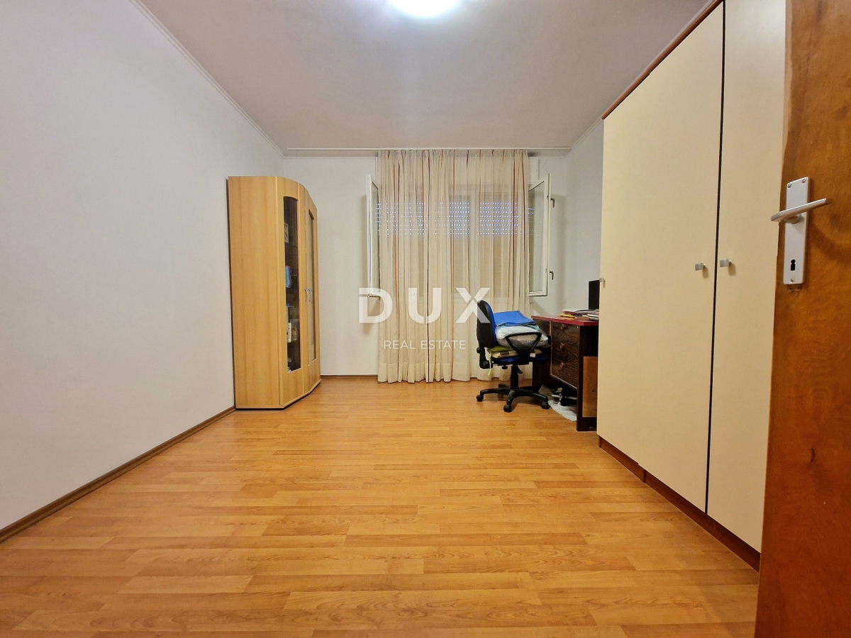 Flat For sale - PRIMORSKO-GORANSKA KASTAV