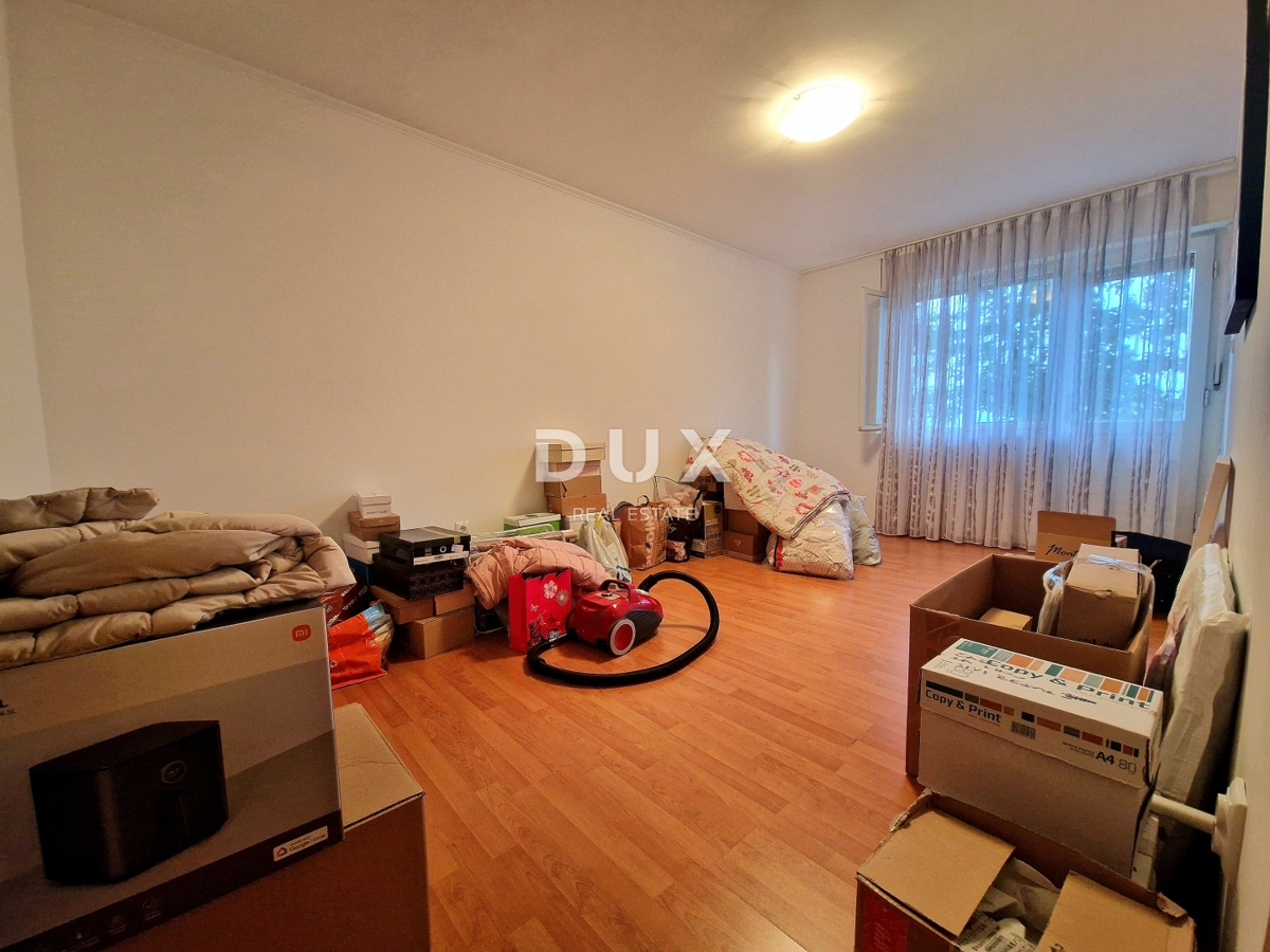 Flat For sale - PRIMORSKO-GORANSKA KASTAV