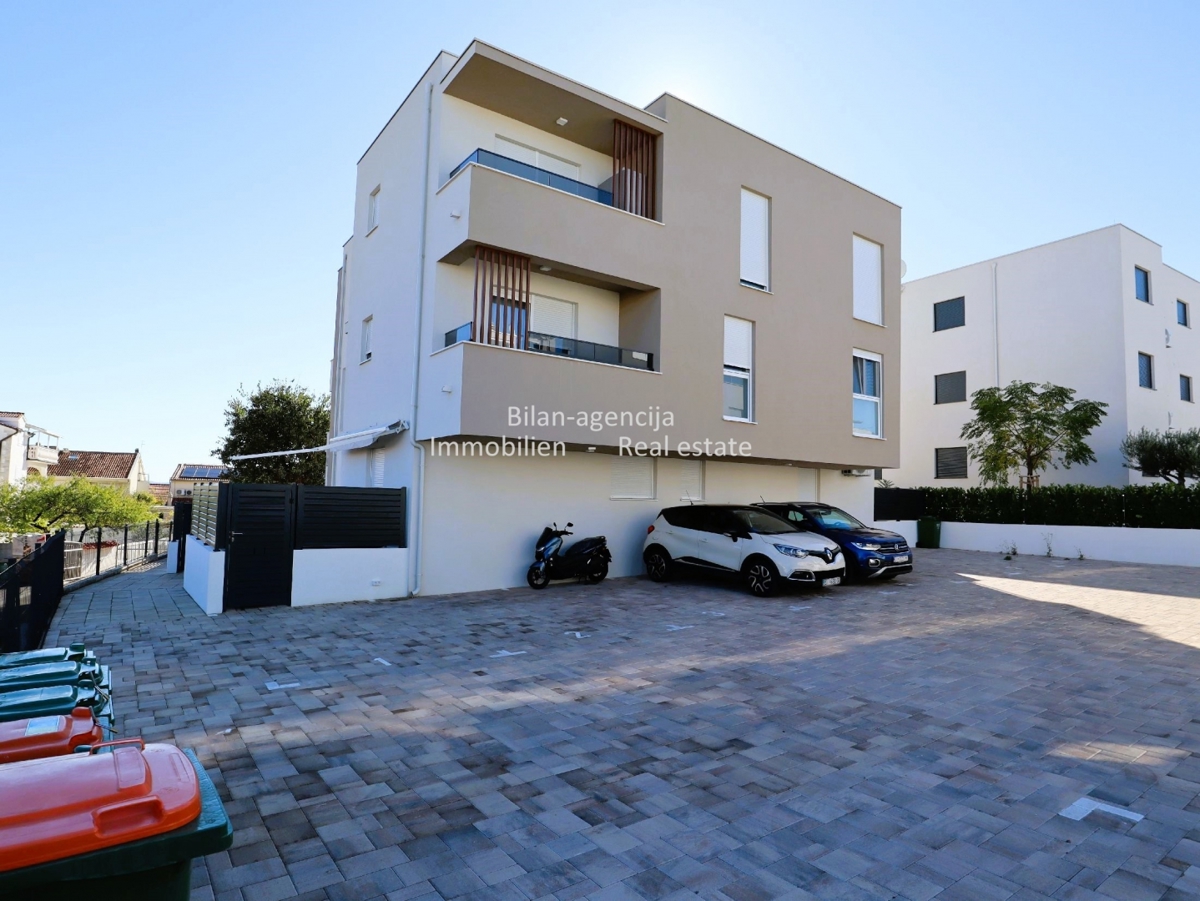Flat For sale - ŠIBENSKO-KNINSKA VODICE