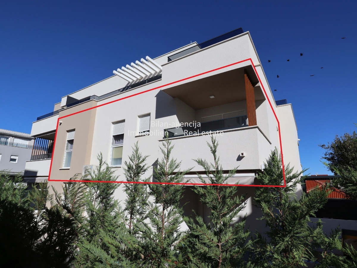 Flat For sale - ŠIBENSKO-KNINSKA VODICE