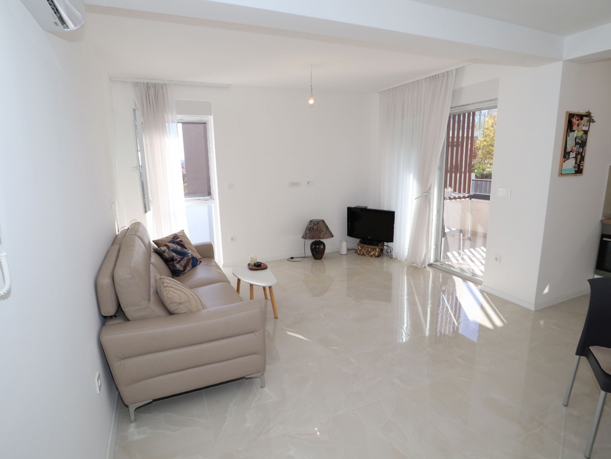 Flat For sale - ŠIBENSKO-KNINSKA VODICE