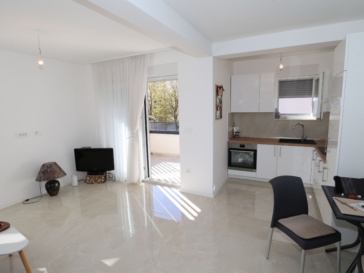 Flat For sale - ŠIBENSKO-KNINSKA VODICE