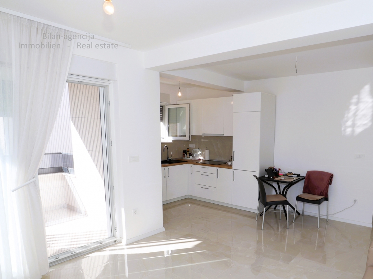 Flat For sale - ŠIBENSKO-KNINSKA VODICE