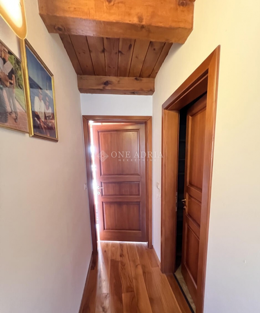 Kuća Na prodaju - ISTARSKA NOVIGRAD
