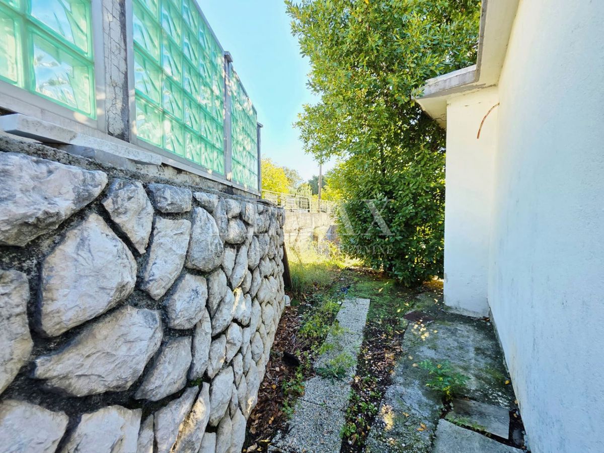 Kuća Na prodaju - PRIMORSKO-GORANSKA CRIKVENICA