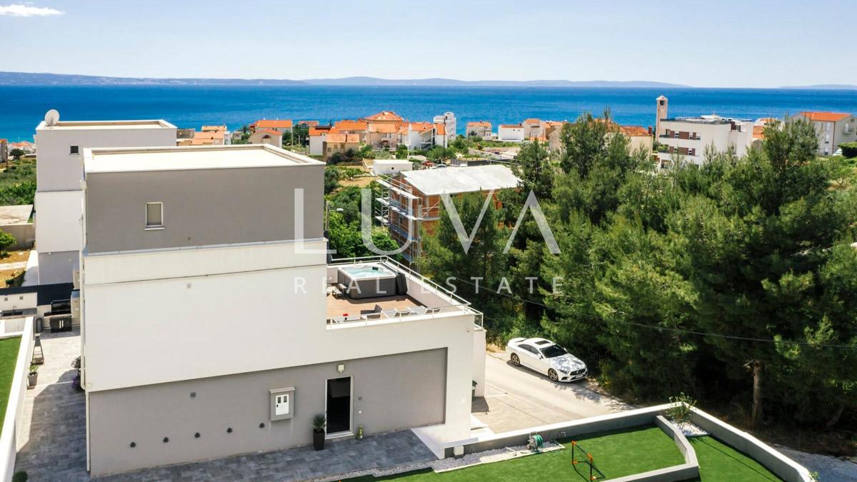 House For sale - SPLITSKO-DALMATINSKA PODSTRANA