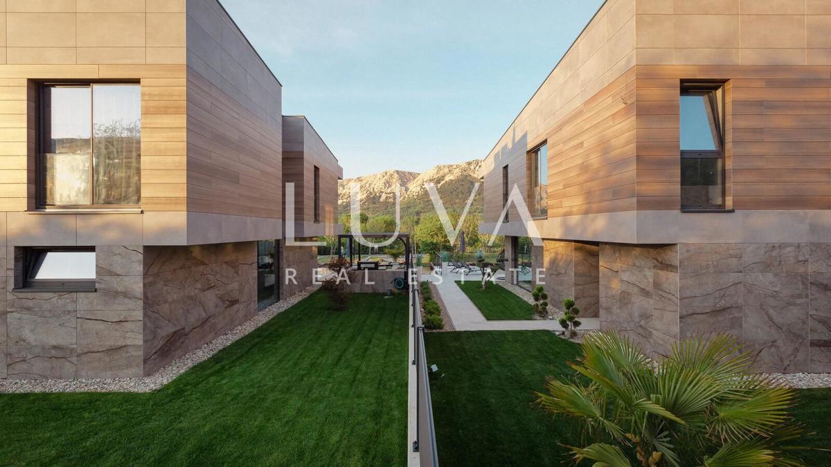 Casa In vendita - PRIMORSKO-GORANSKA KRK