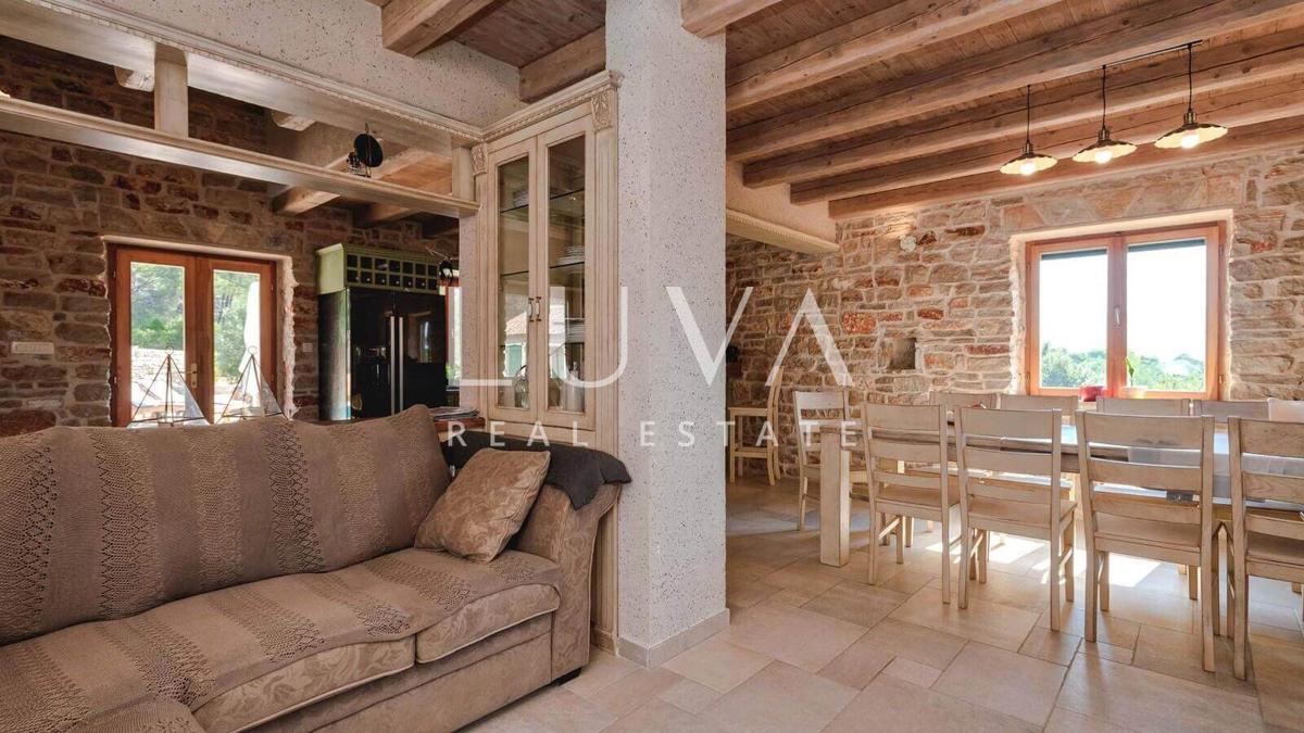 House For sale - Splitsko-dalmatinska Stari Grad - foto 3/20
