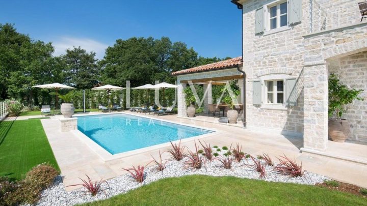 Kuća na prodaju 359 m² – Kanfanar