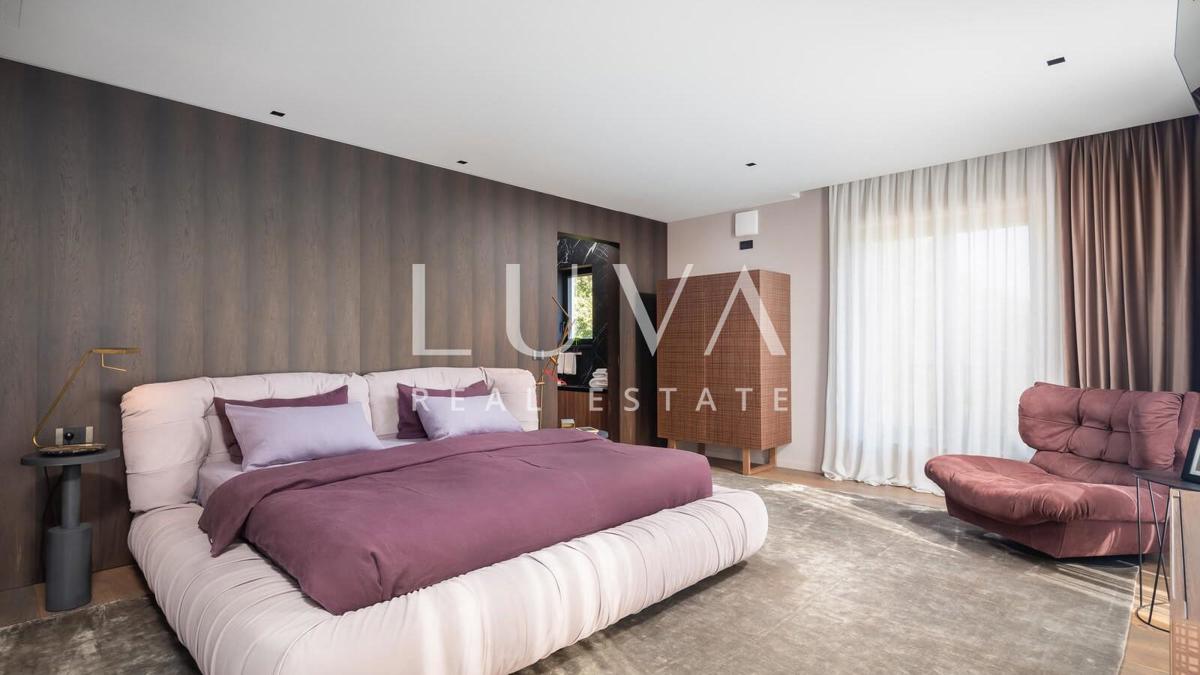 Maison À vendre - ISTARSKA KAROJBA