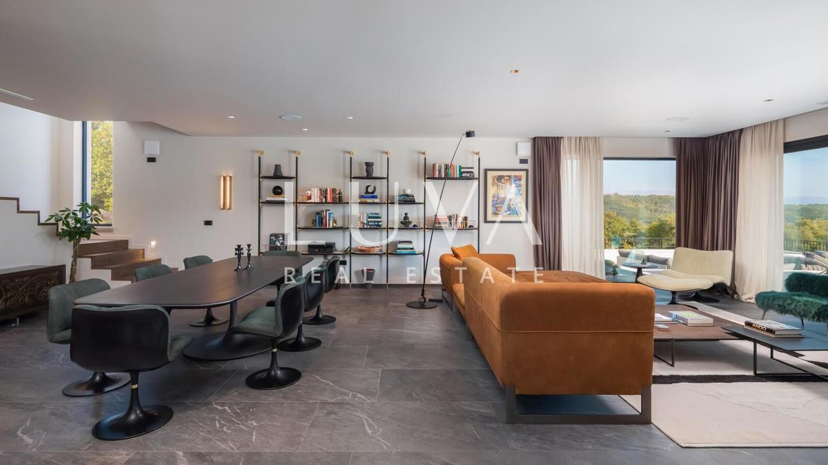 Maison À vendre - ISTARSKA KAROJBA