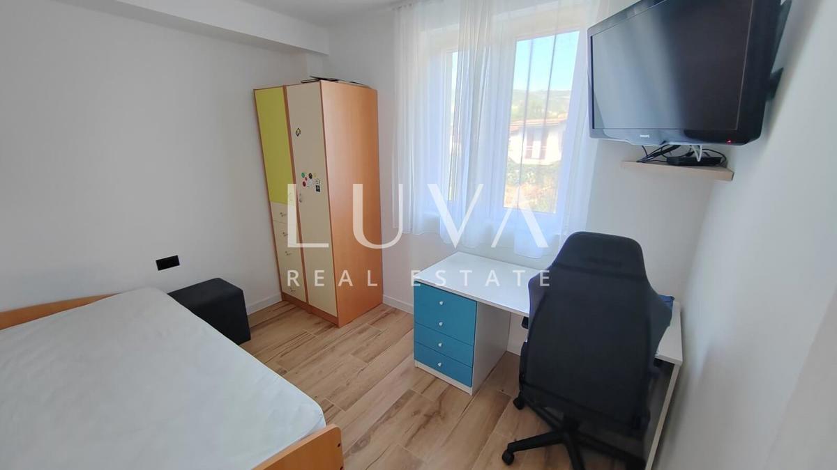 Casa In vendita - SPLITSKO-DALMATINSKA KAŠTELA