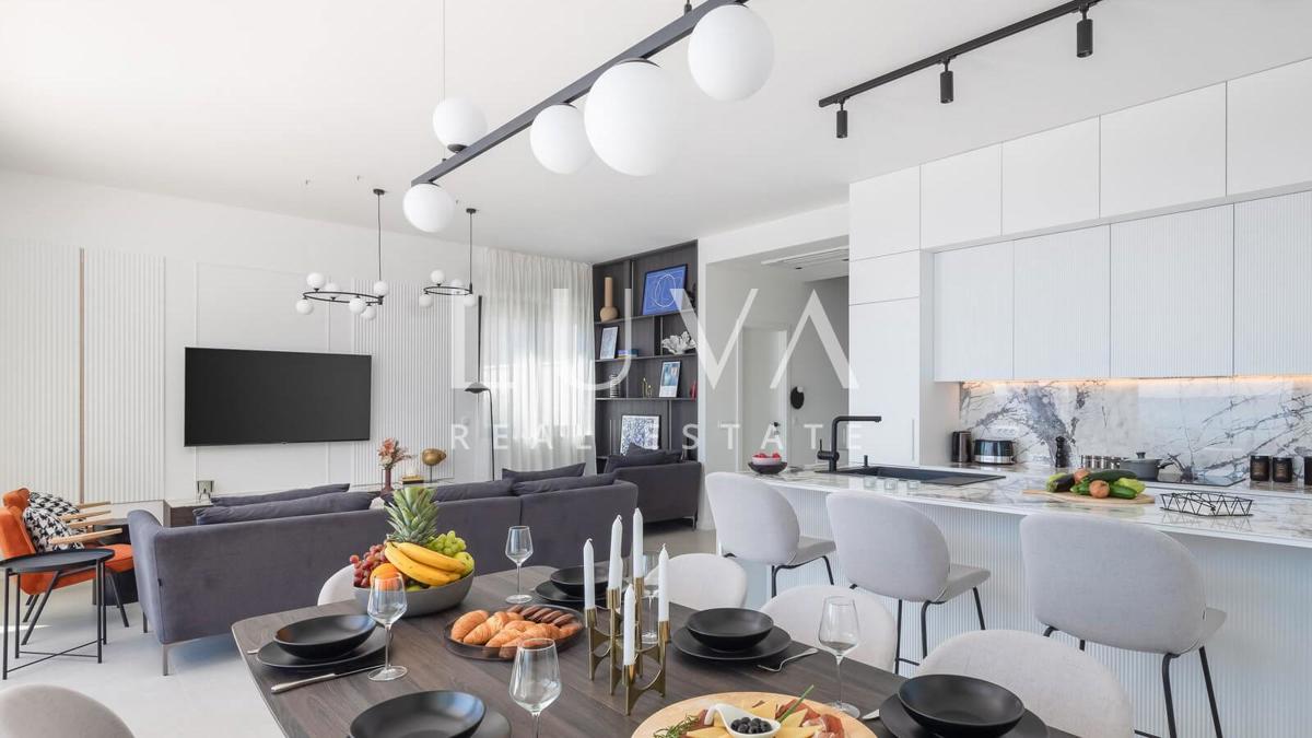 Casa In vendita - SPLITSKO-DALMATINSKA ČIOVO