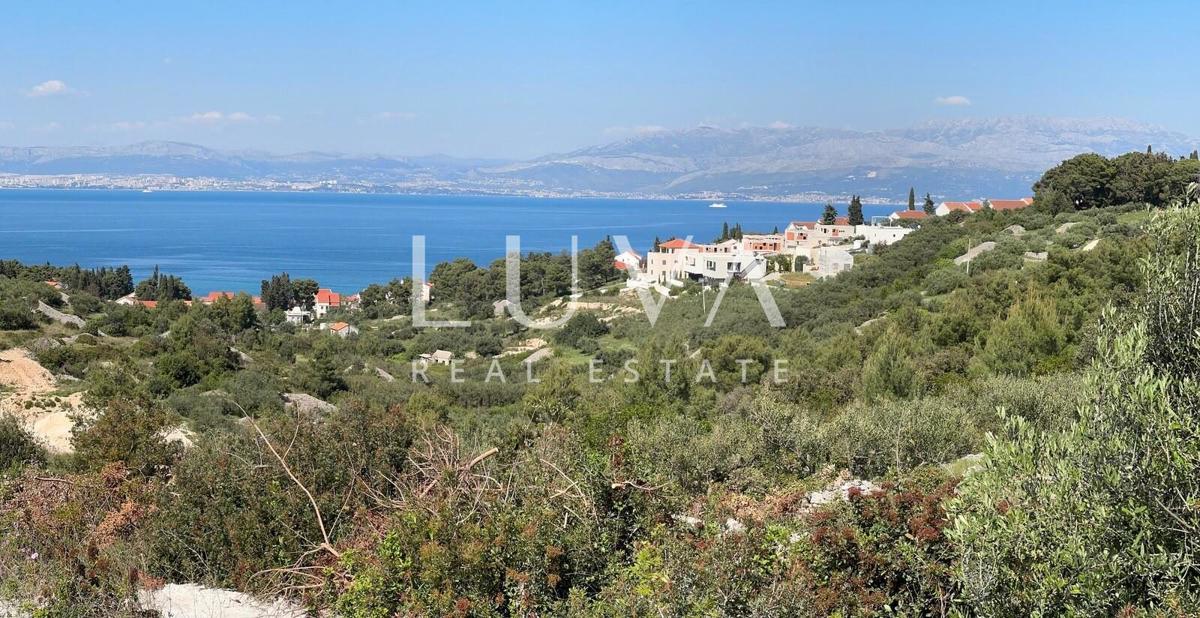 House For sale - SPLITSKO-DALMATINSKA BRAČ