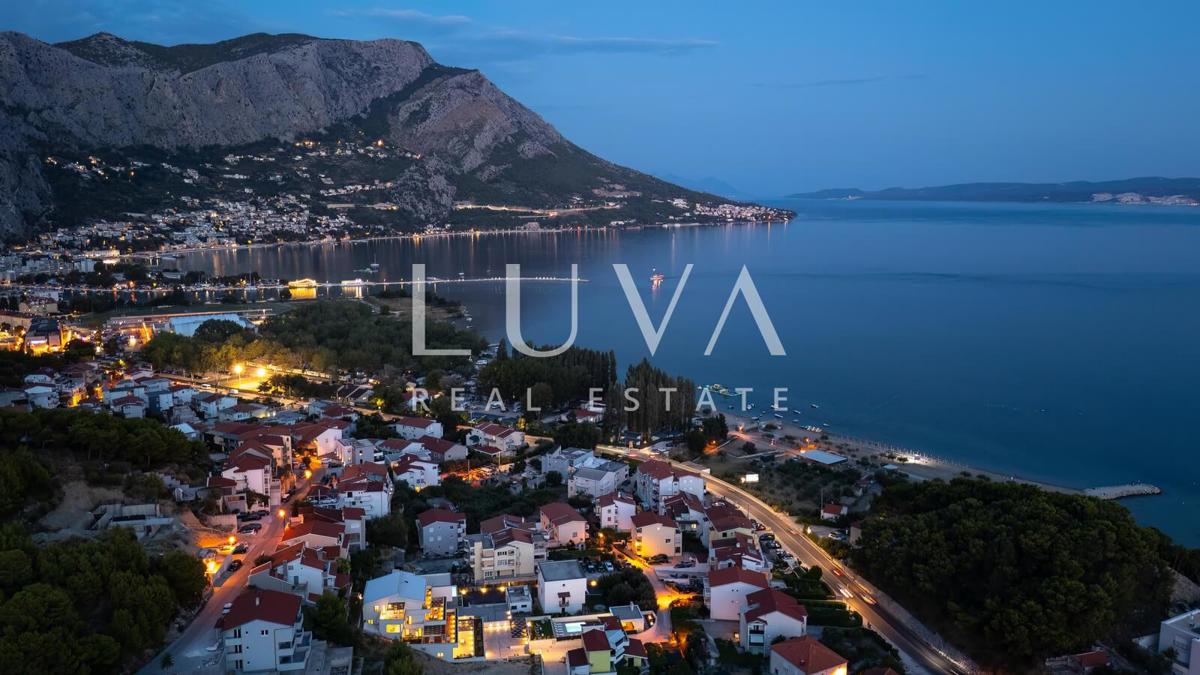 Kuća Na prodaju - SPLITSKO-DALMATINSKA DUGI RAT