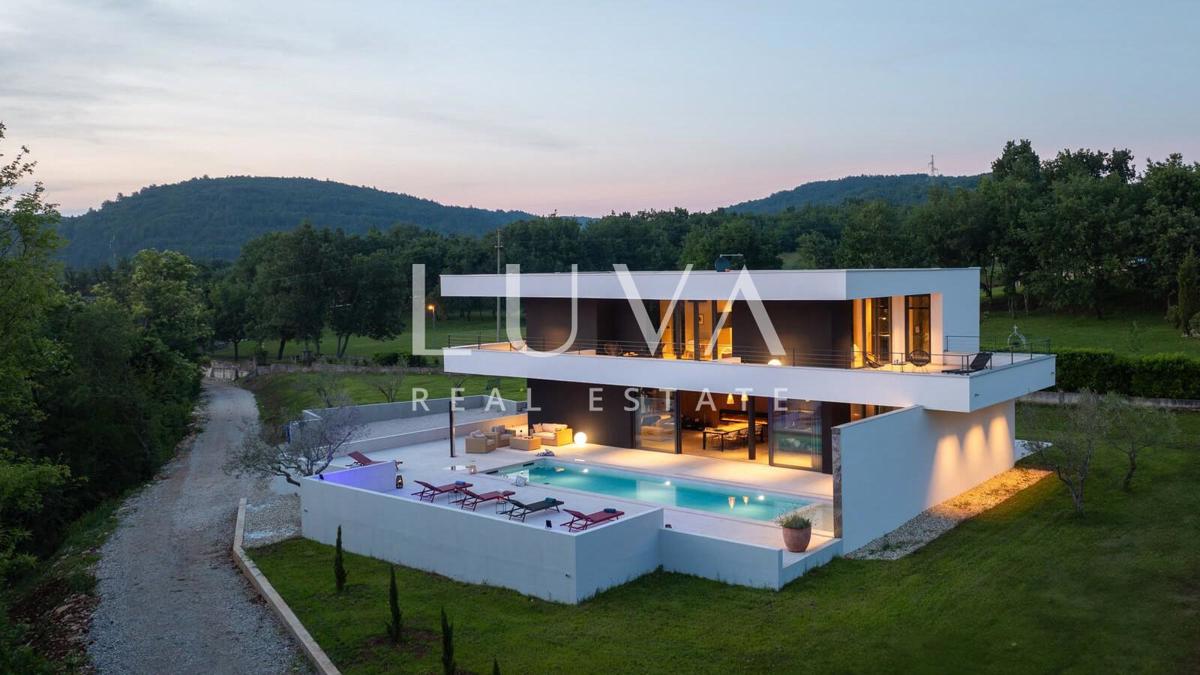 Maison À vendre GROŽNJAN