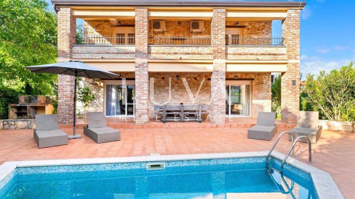 Dom na predaj 238 m² – Funtana