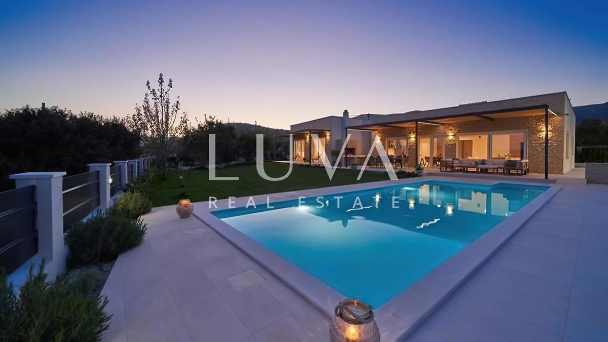 Maison À vendre - SPLITSKO-DALMATINSKA KAŠTELA