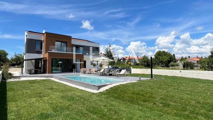 Maison à vendre 215 m² – Marčana