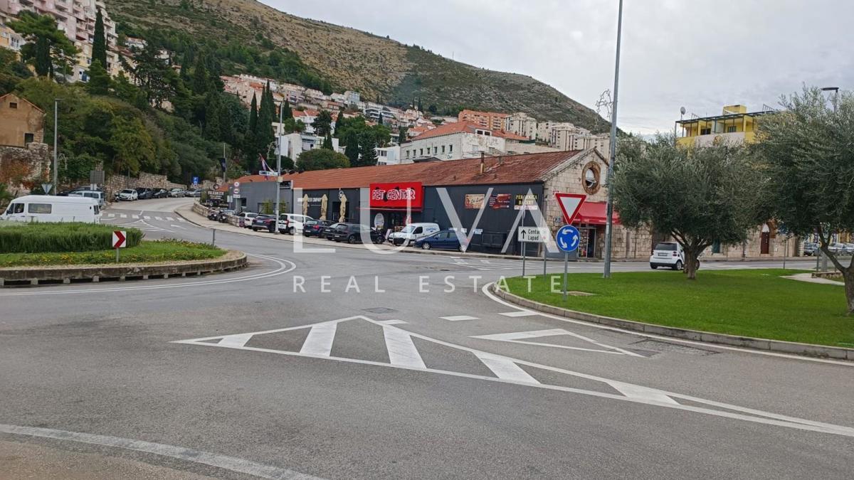 Poslovni prostor Na prodaju DUBROVNIK