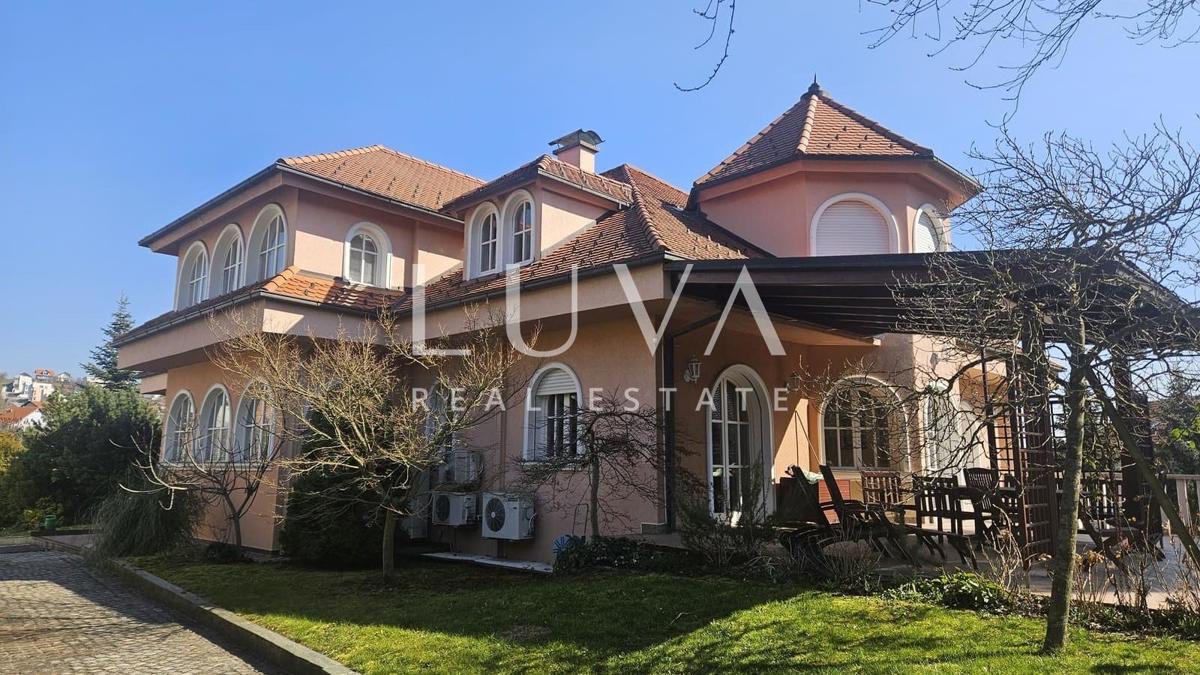 Haus Zu verkaufen - Grad Zagreb Zagreb - foto 1/35