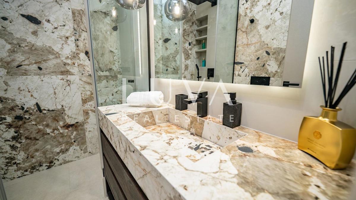 Haus Zu verkaufen - SPLITSKO-DALMATINSKA TROGIR
