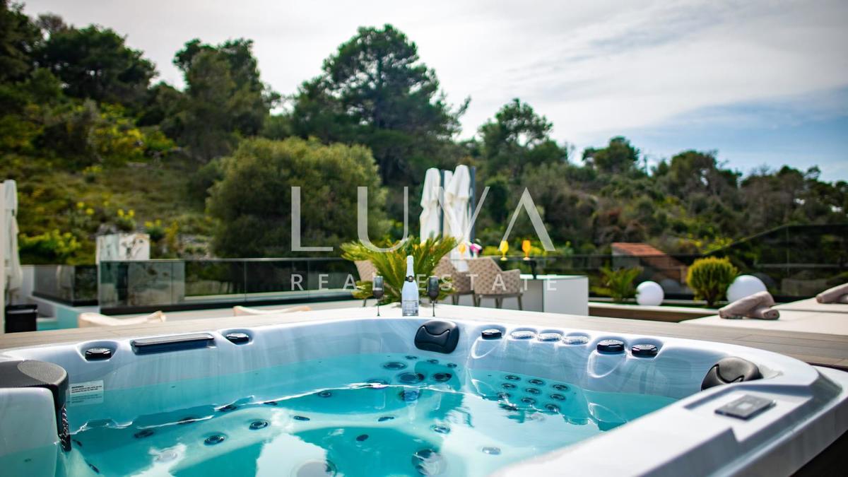 Haus Zu verkaufen - SPLITSKO-DALMATINSKA TROGIR
