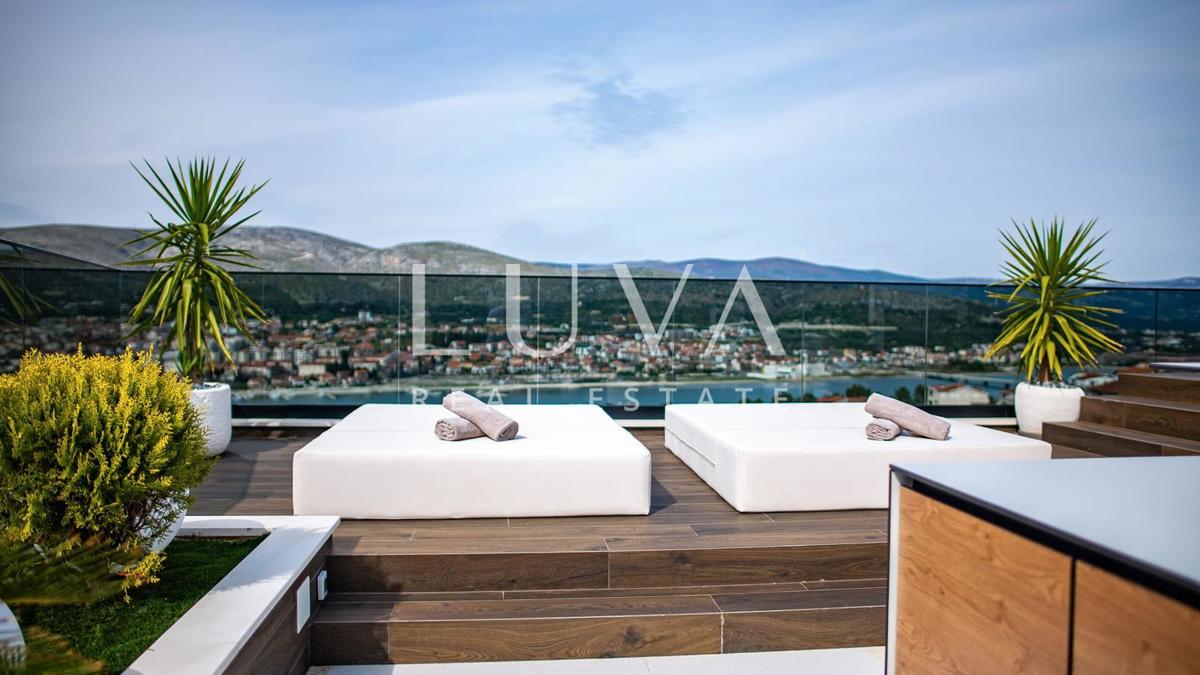 Haus Zu verkaufen - SPLITSKO-DALMATINSKA TROGIR