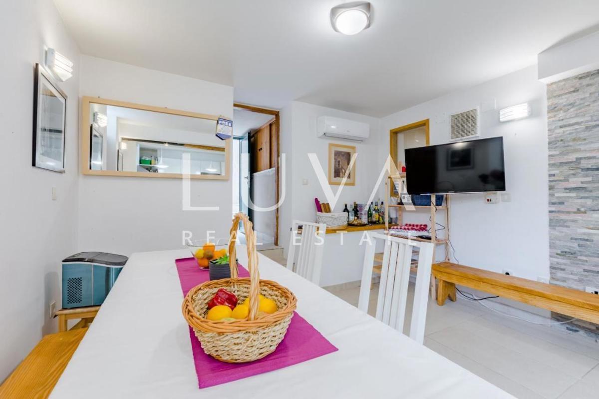 Casa In vendita - SPLITSKO-DALMATINSKA SPLIT