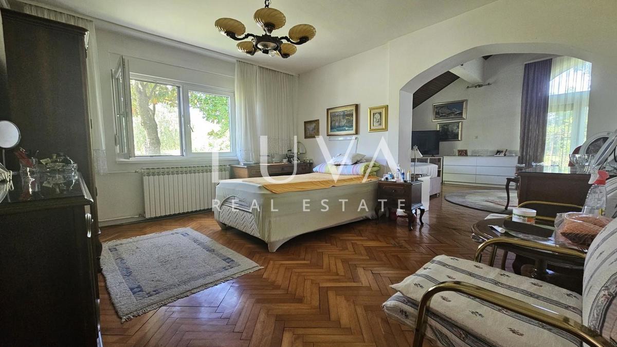 Maison À vendre - SISAČKO-MOSLAVAČKA LEKENIK