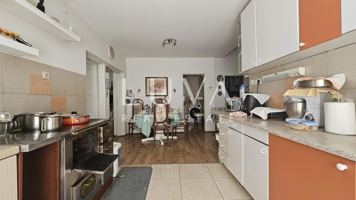 Maison À vendre - SISAČKO-MOSLAVAČKA LEKENIK