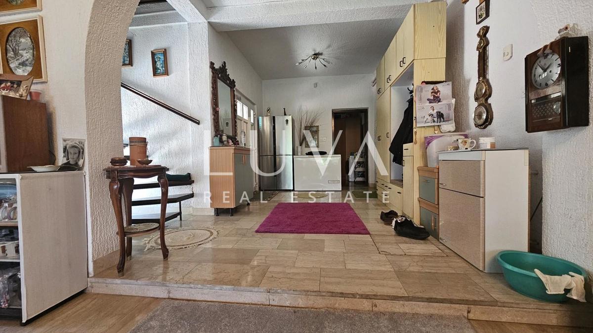Maison À vendre - SISAČKO-MOSLAVAČKA LEKENIK