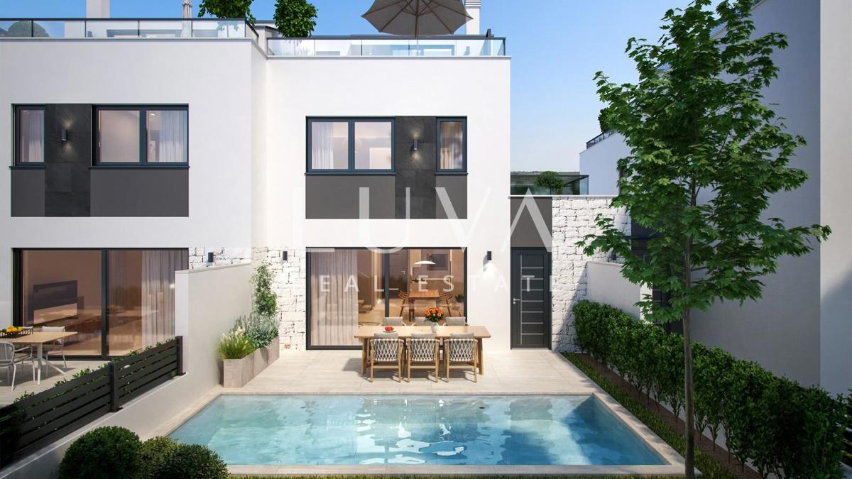 House For sale - Istarska Poreč - foto 3/18