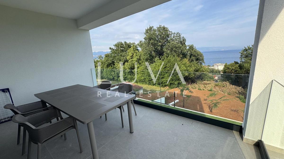 Flat For rent - PRIMORSKO-GORANSKA LOVRAN