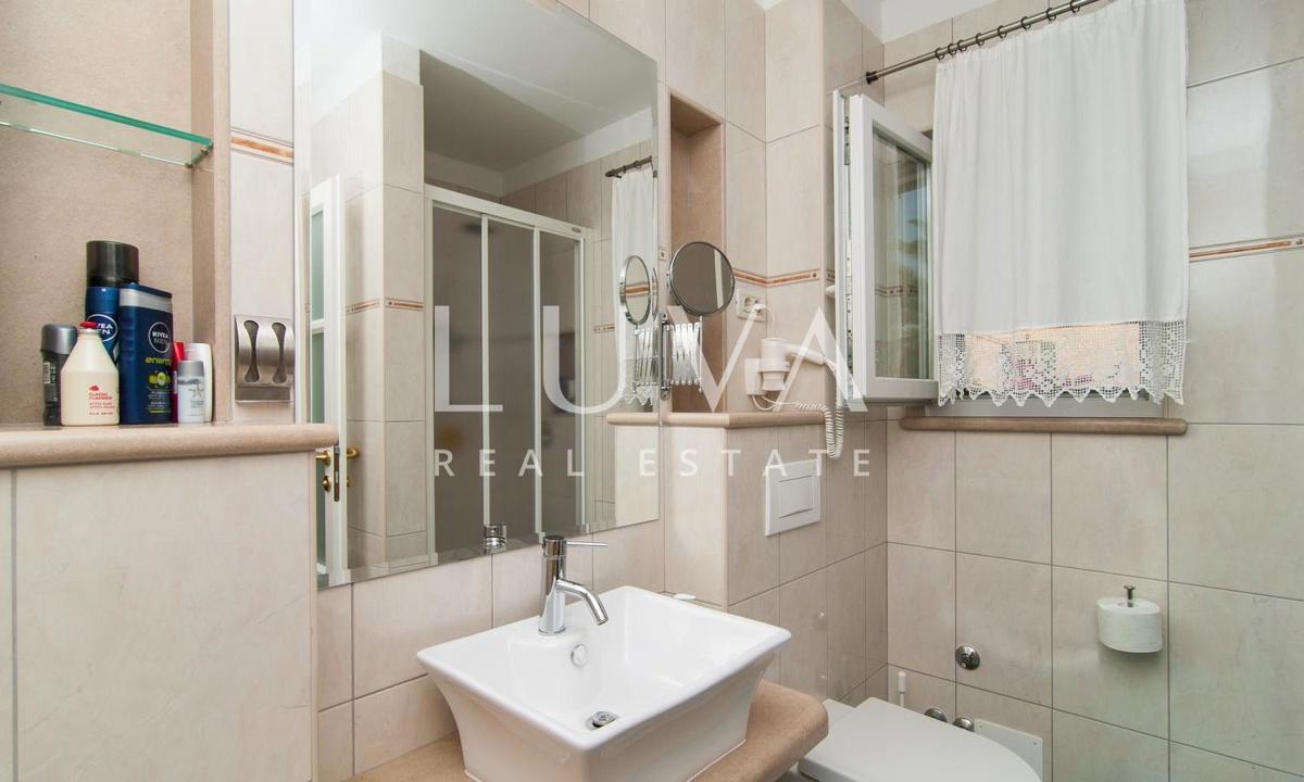 House For sale - SPLITSKO-DALMATINSKA SUPETAR