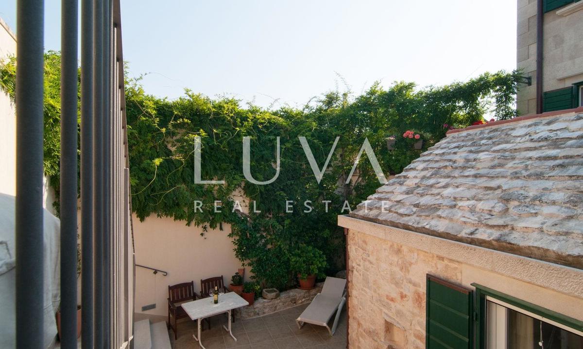 House For sale - SPLITSKO-DALMATINSKA SUPETAR