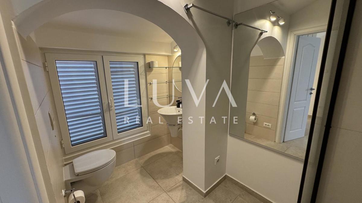 House For sale - ISTARSKA NOVIGRAD