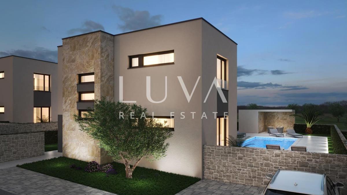 Kuća Na prodaju - ISTARSKA VODNJAN