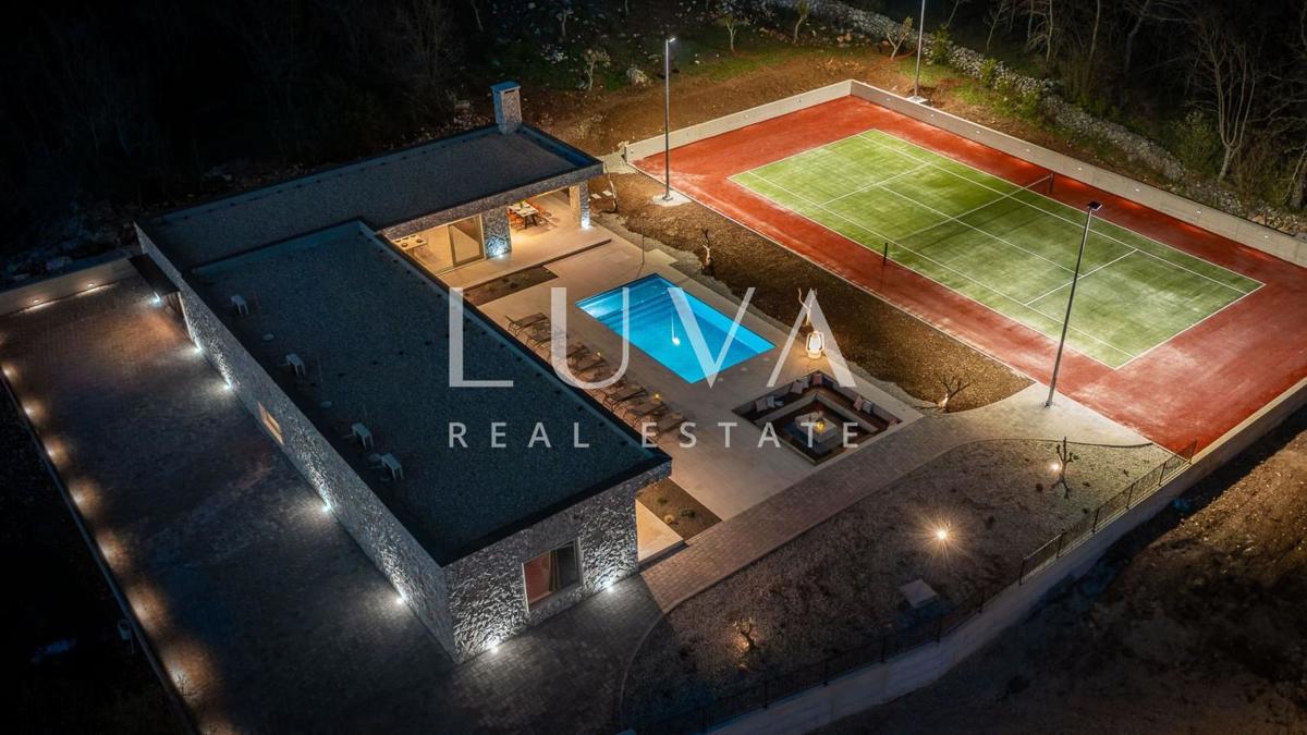Casa In vendita - SPLITSKO-DALMATINSKA DICMO
