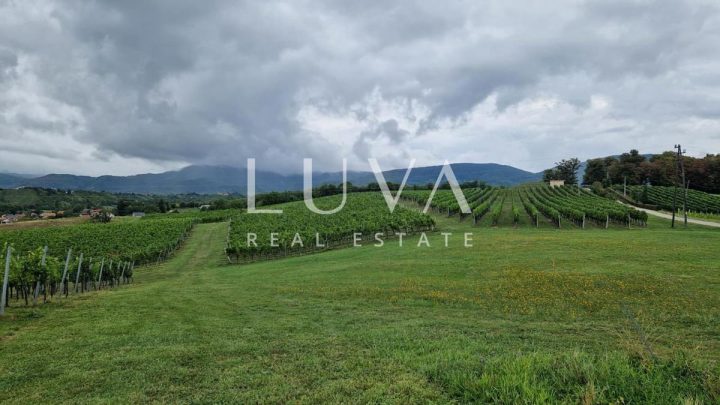 Pozemok na predaj 3000 m² – Jastrebarsko