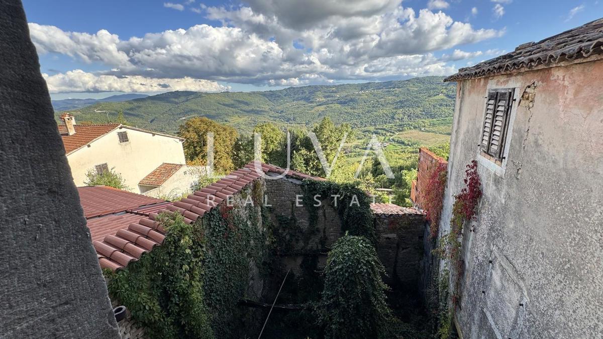 Kuća Na prodaju - ISTARSKA MOTOVUN