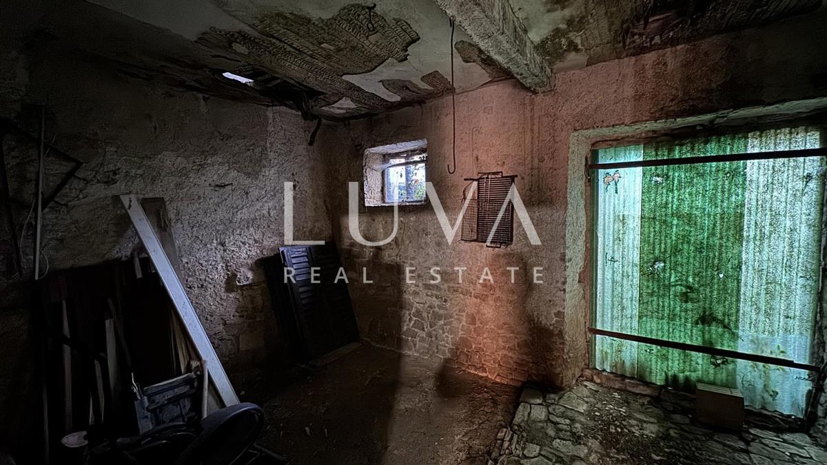 Kuća Na prodaju - ISTARSKA MOTOVUN