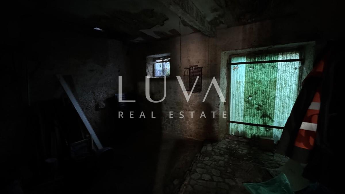 Kuća Na prodaju - ISTARSKA MOTOVUN